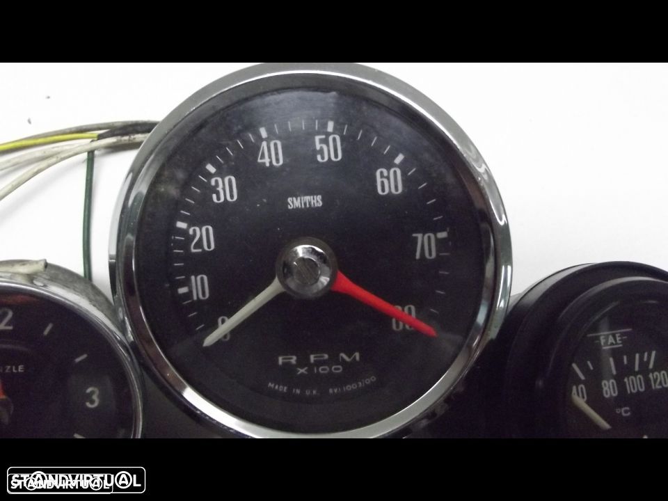 antigos e classicos manometros,conta rotaçoes,relogios - 2