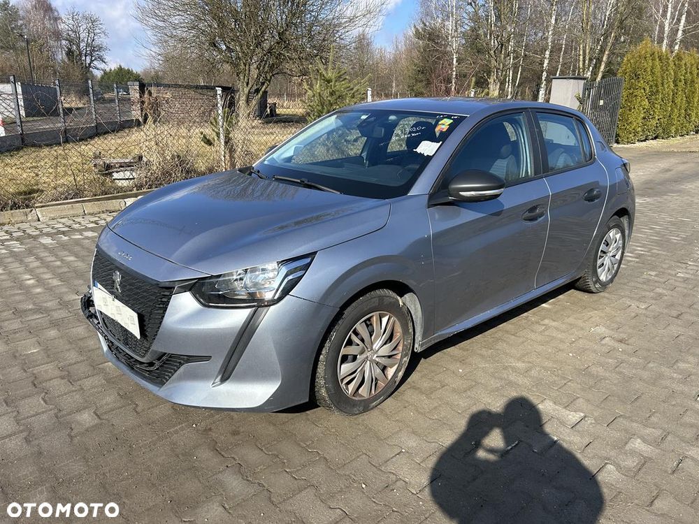 Peugeot 208 - 1