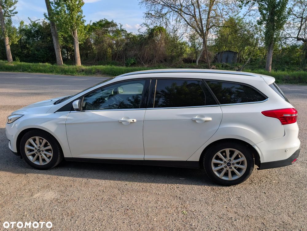 Ford Focus 2.0 TDCi Titanium ASS - 4