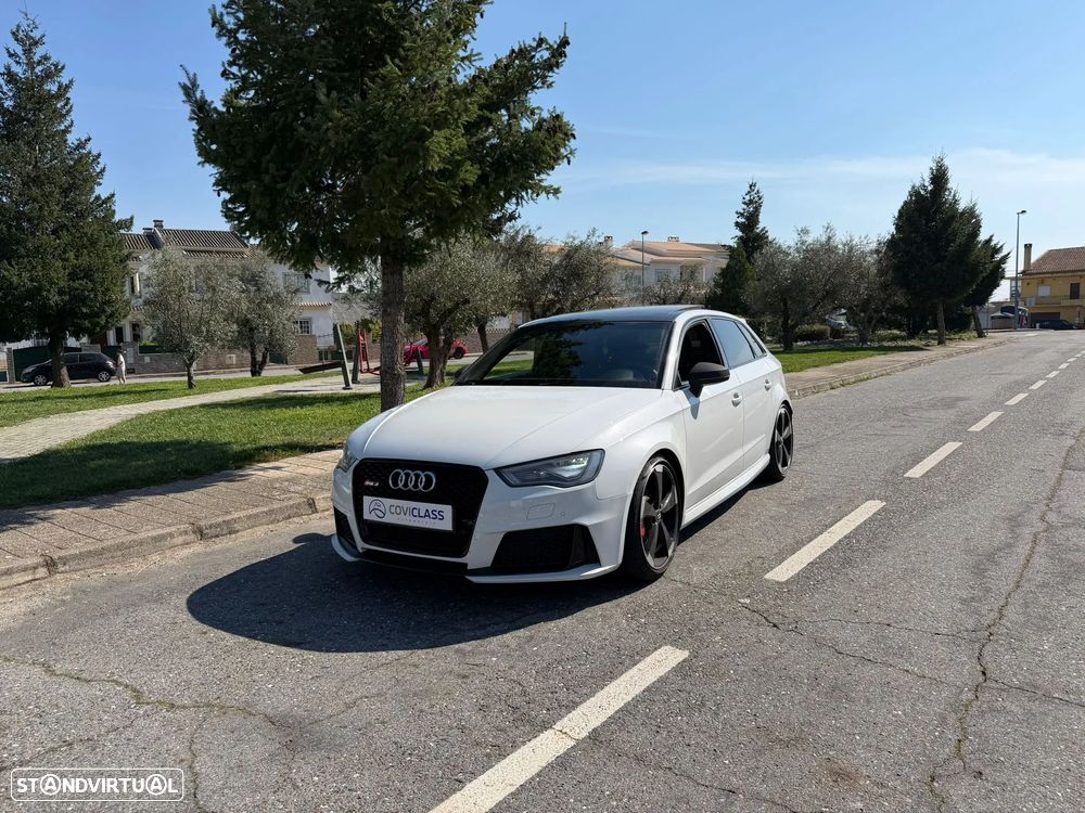 Audi RS3 Sportback - 1