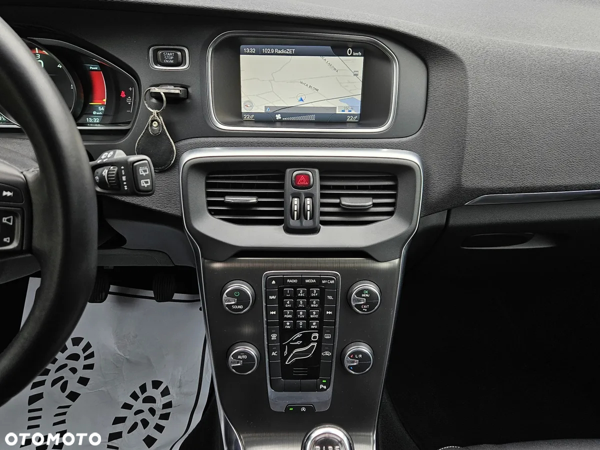 Volvo V40 - 14