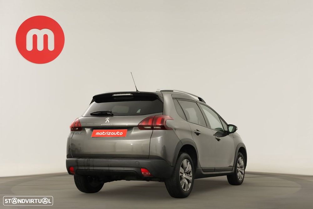 Peugeot 2008 1.2 PureTech Signature - 4