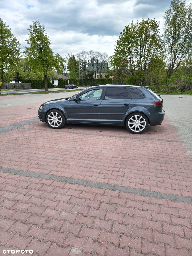 Audi A3 2009 photo 4