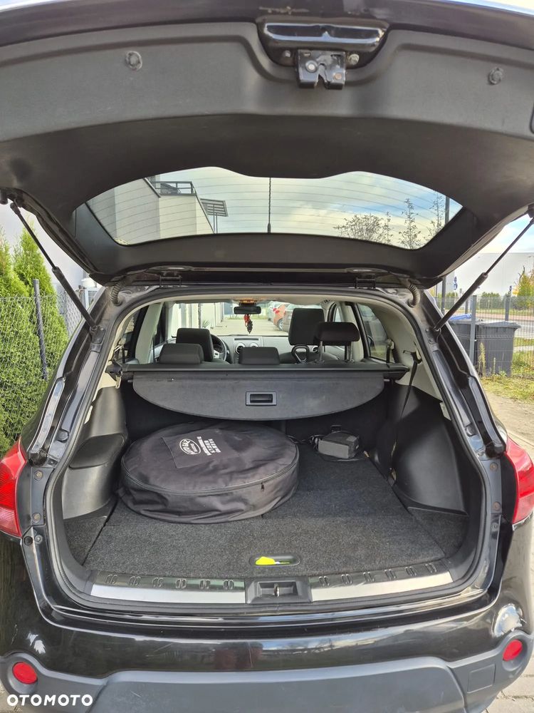 Nissan Qashqai+2 2.0 4x4 tekna - 17