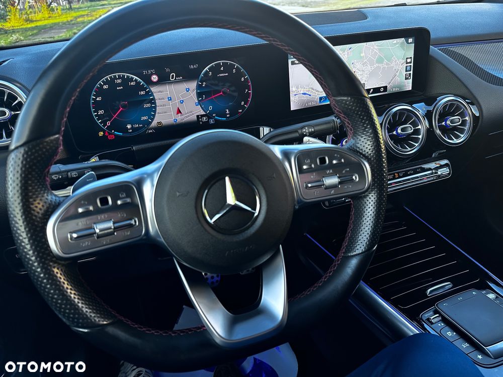 Mercedes-Benz Klasa B 200 AMG Line 7G-DCT - 21