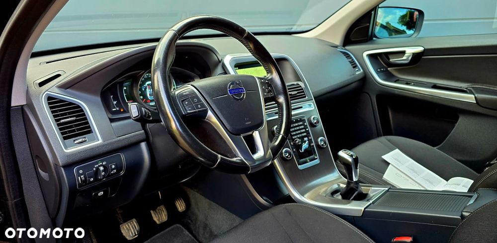 Volvo XC 60 D3 Ocean Race - 15