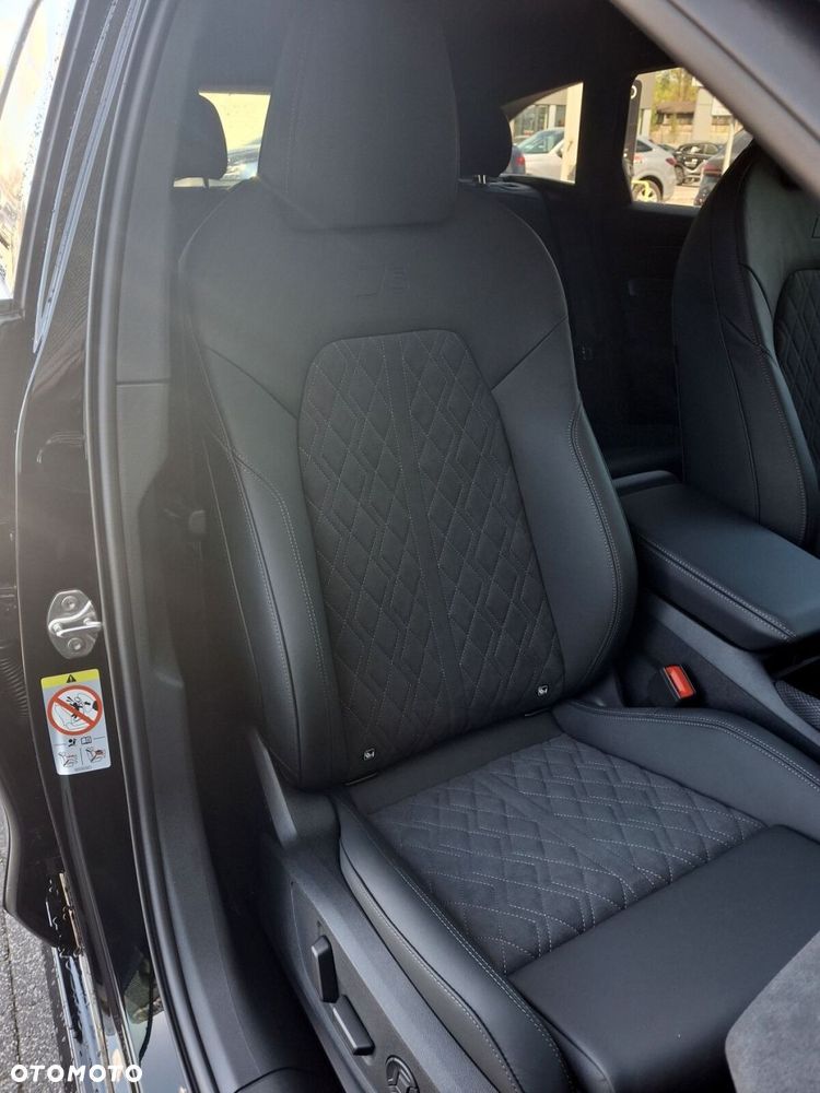 Audi A6 Avant - 17