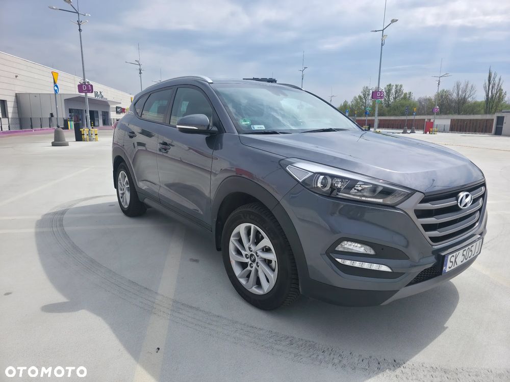 Hyundai Tucson 1.6 GDI BlueDrive Comfort 2WD - 9
