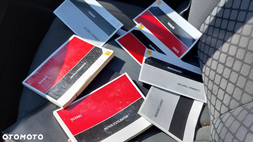 Renault Grand Scenic 1.6 16V 110 Dynamique - 21