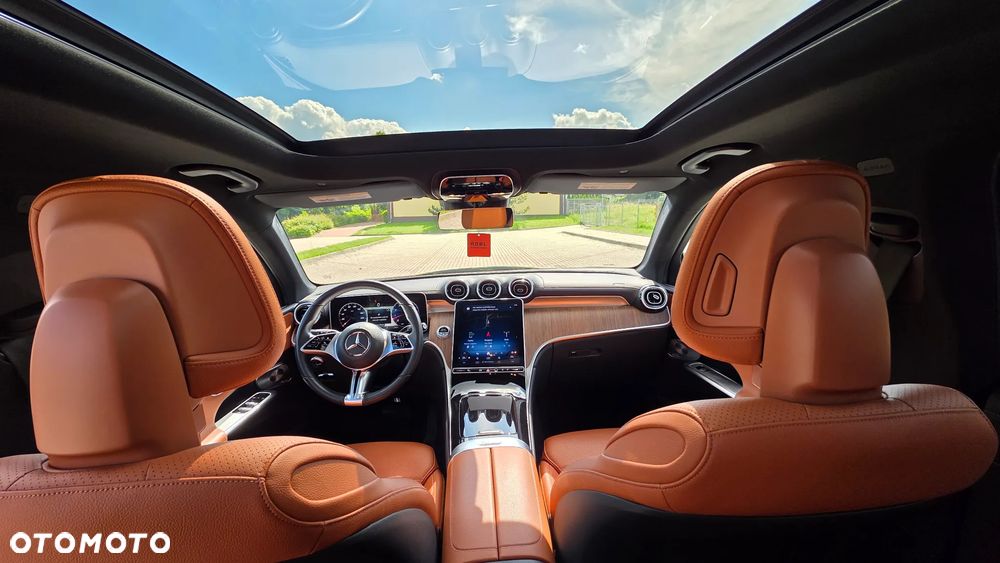 Mercedes-Benz GLC 300 4Matic 9G-TRONIC Avantgarde Advanced - 16