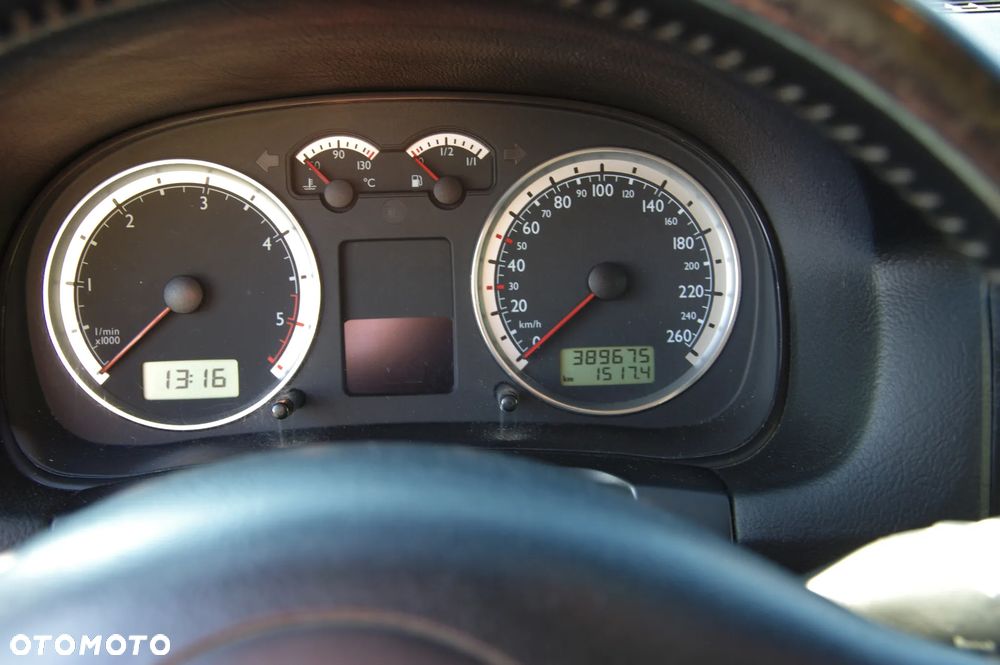 Volkswagen Golf 1.9 SDI Comfortline - 11