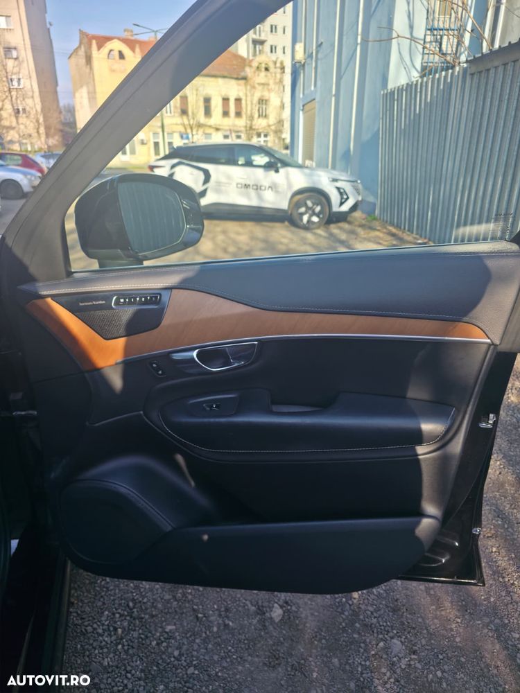 Volvo XC 90 T8 AWD Twin Engine Geartronic Inscription - 18