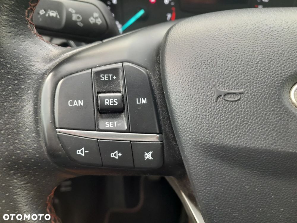 Ford Fiesta 1.0 EcoBoost S&S ST-LINE - 20