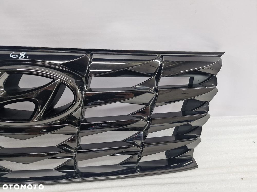 HYUNDAI TUCSON IV 20- CIEMNY CHROM ATRAPA / GRILL PRZEDNI PRZÓD BEZ KAMERY , NR 86351-N7100 , NR AUKCJI GR68 - 4