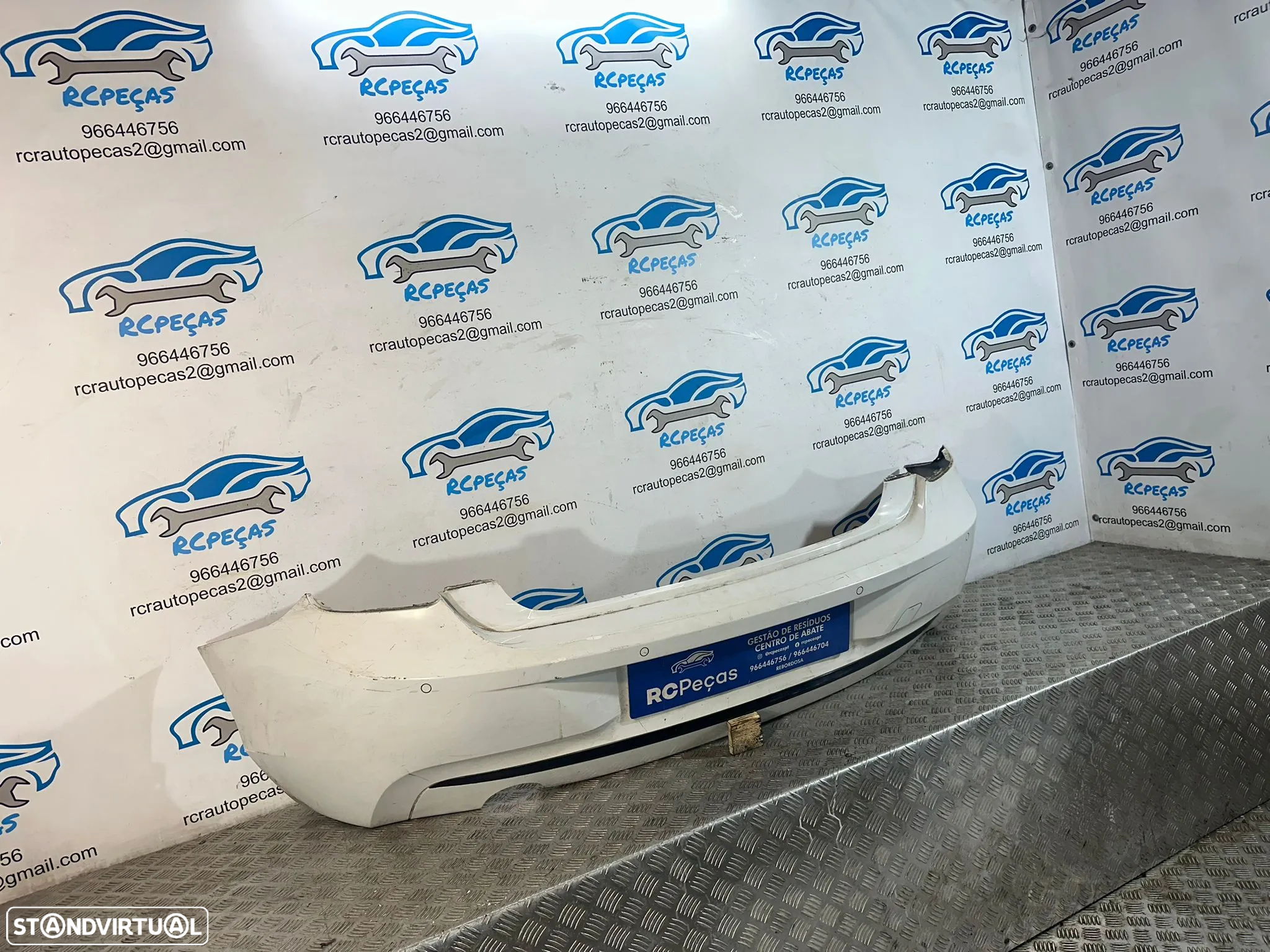 .Parachoques Traseiro Tras Original BMW Serie 1 F20 5 portas F21 3 portas Sport 2011 a 2015 - 4