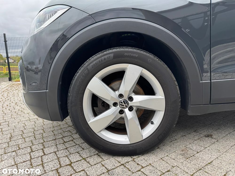 Volkswagen T-Cross - 10