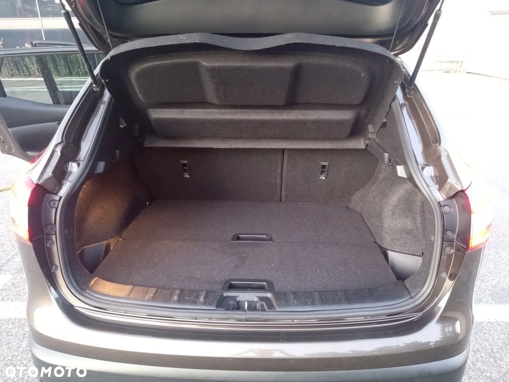 Nissan Qashqai 1.2 DIG-T Xtronic TEKNA - 11