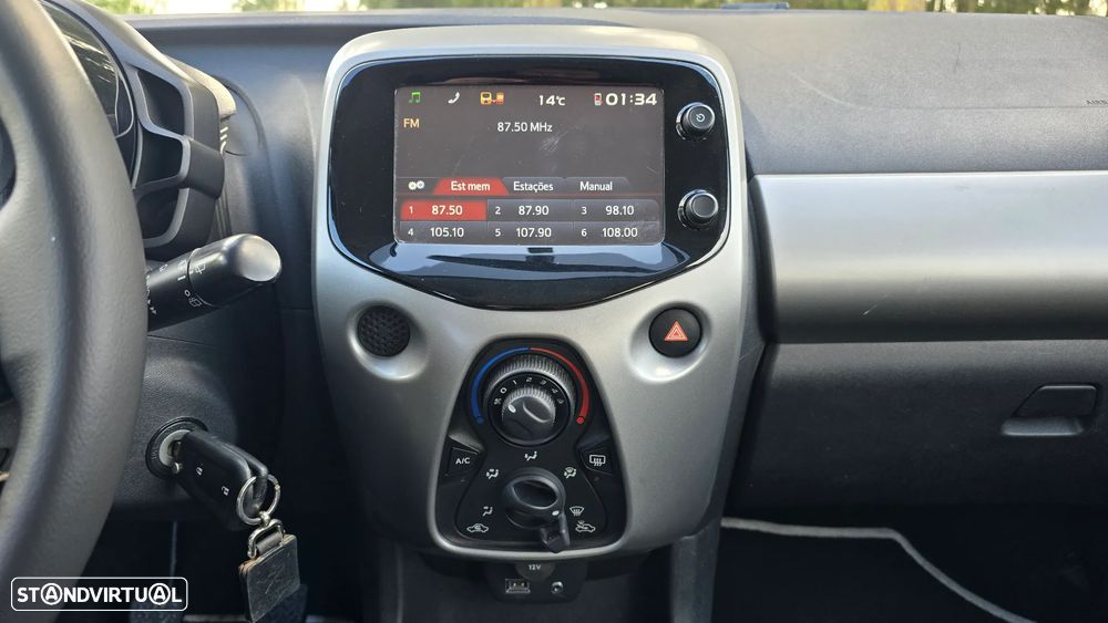 Toyota Aygo 1.0 X-Play+AC+X-Touch - 23