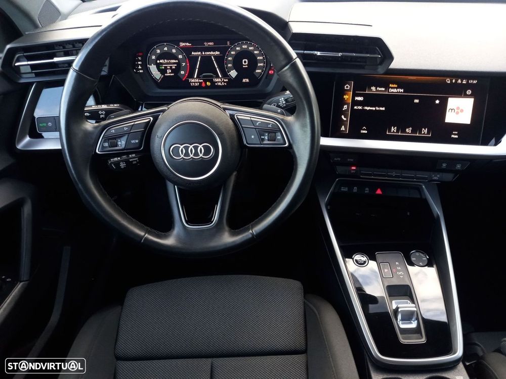 Audi A3 Limousine 30 TFSI Advanced S tronic - 11