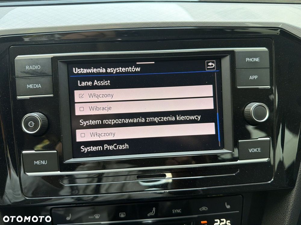 Volkswagen Passat Variant 2.0 TDI EVO Business - 26
