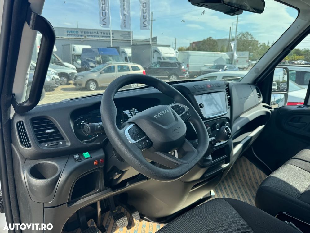 Iveco 70C16 - 12