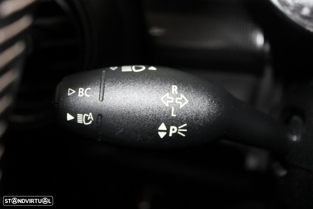 MINI 3 Portas Cooper SE Yours - 19