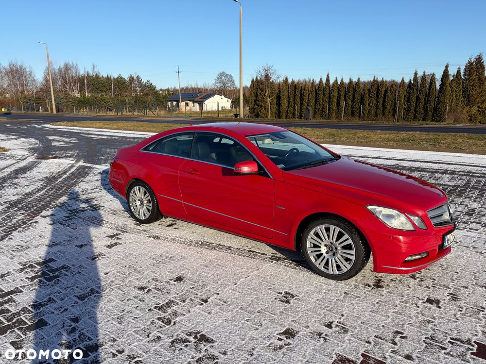 Mercedes-Benz Klasa E - 27