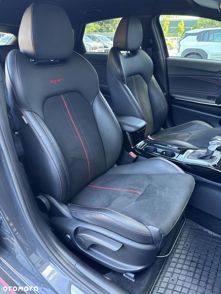 Kia ProCeed 1.6 T-GDI GT DCT - 28