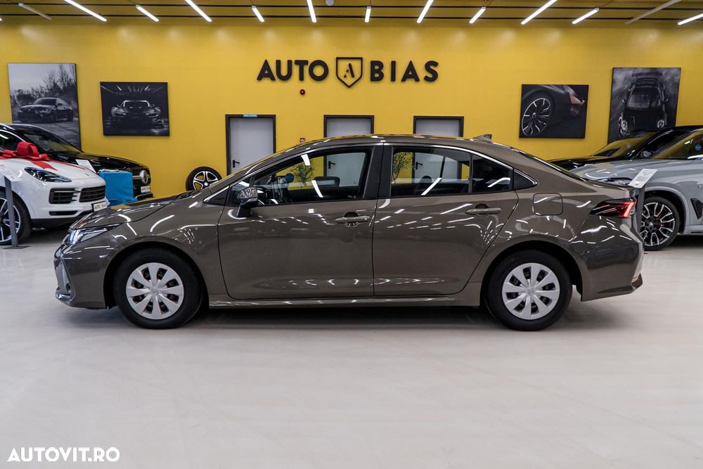 Toyota Corolla 1.8 HSD Dynamic - 16