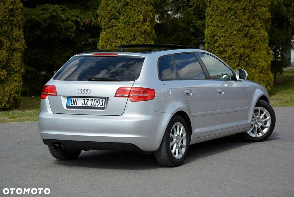 Audi A3 Sportback 1.8 TFSI Attraction S tronic - 6