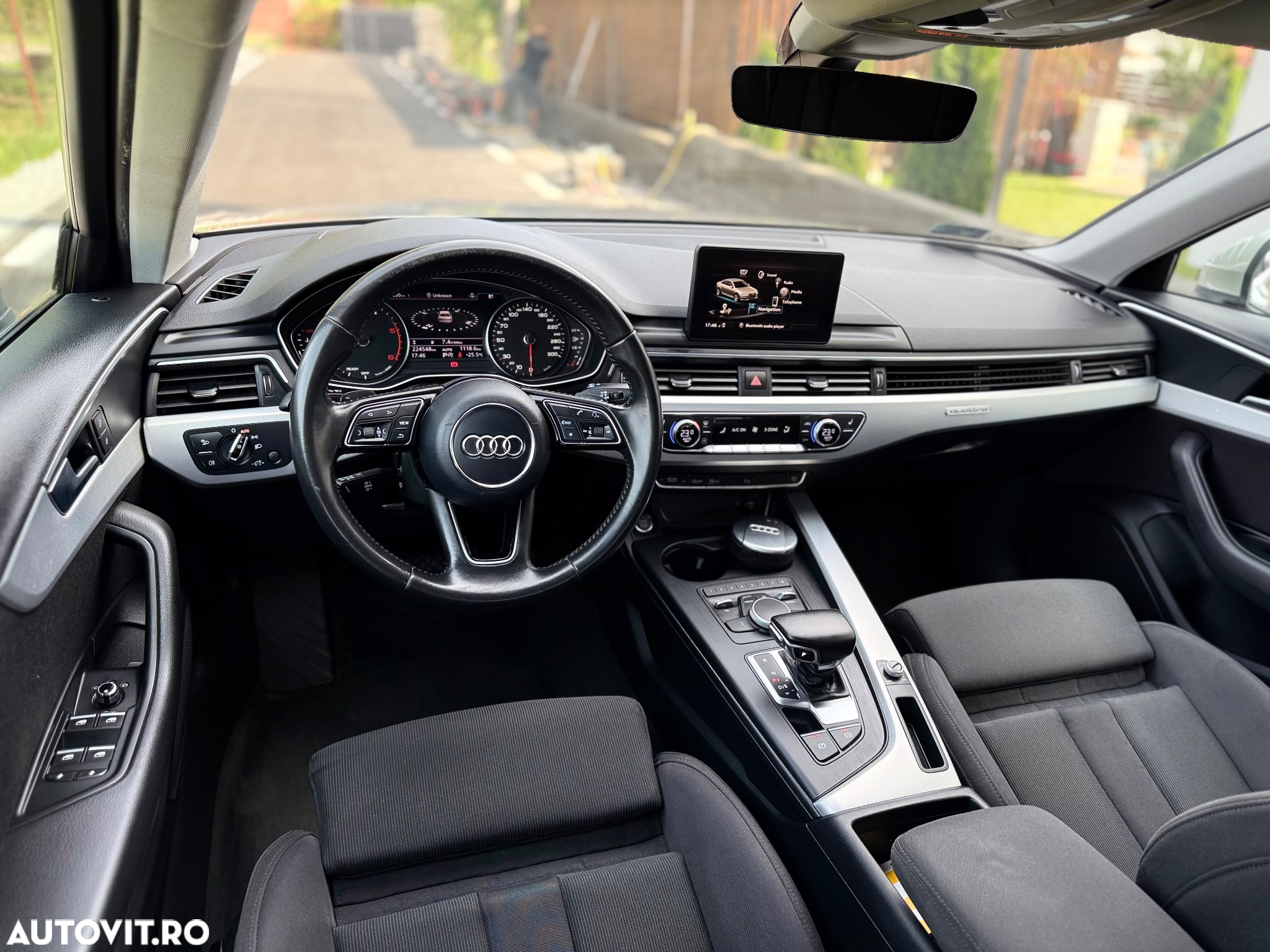 Audi A4 2.0 TDI S tronic quattro design - 3
