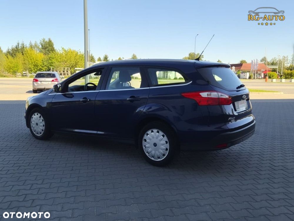 Ford Focus - 10