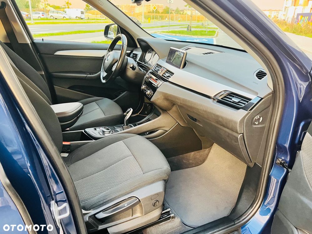 BMW X1 sDrive18d Business Edition - 28