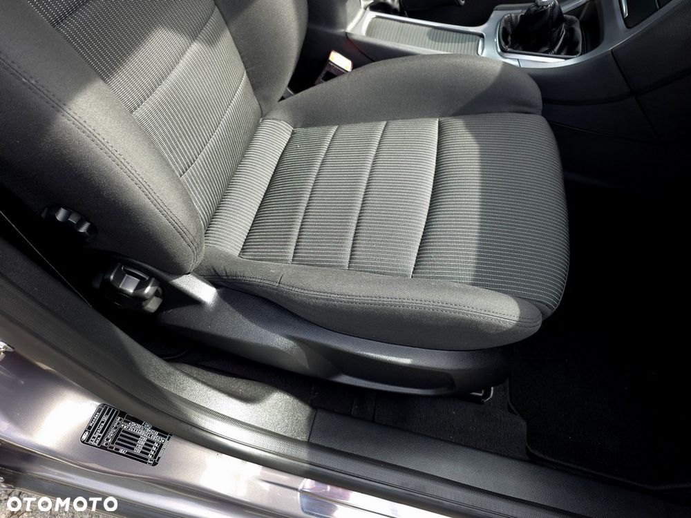 Ford Mondeo 2.0 TDCi Titanium - 14