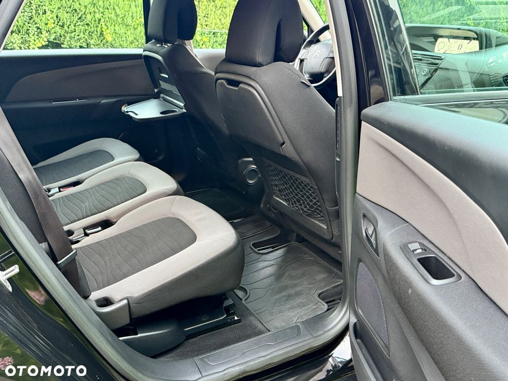 Citroën C4 Picasso VTi 120 Attraction - 8