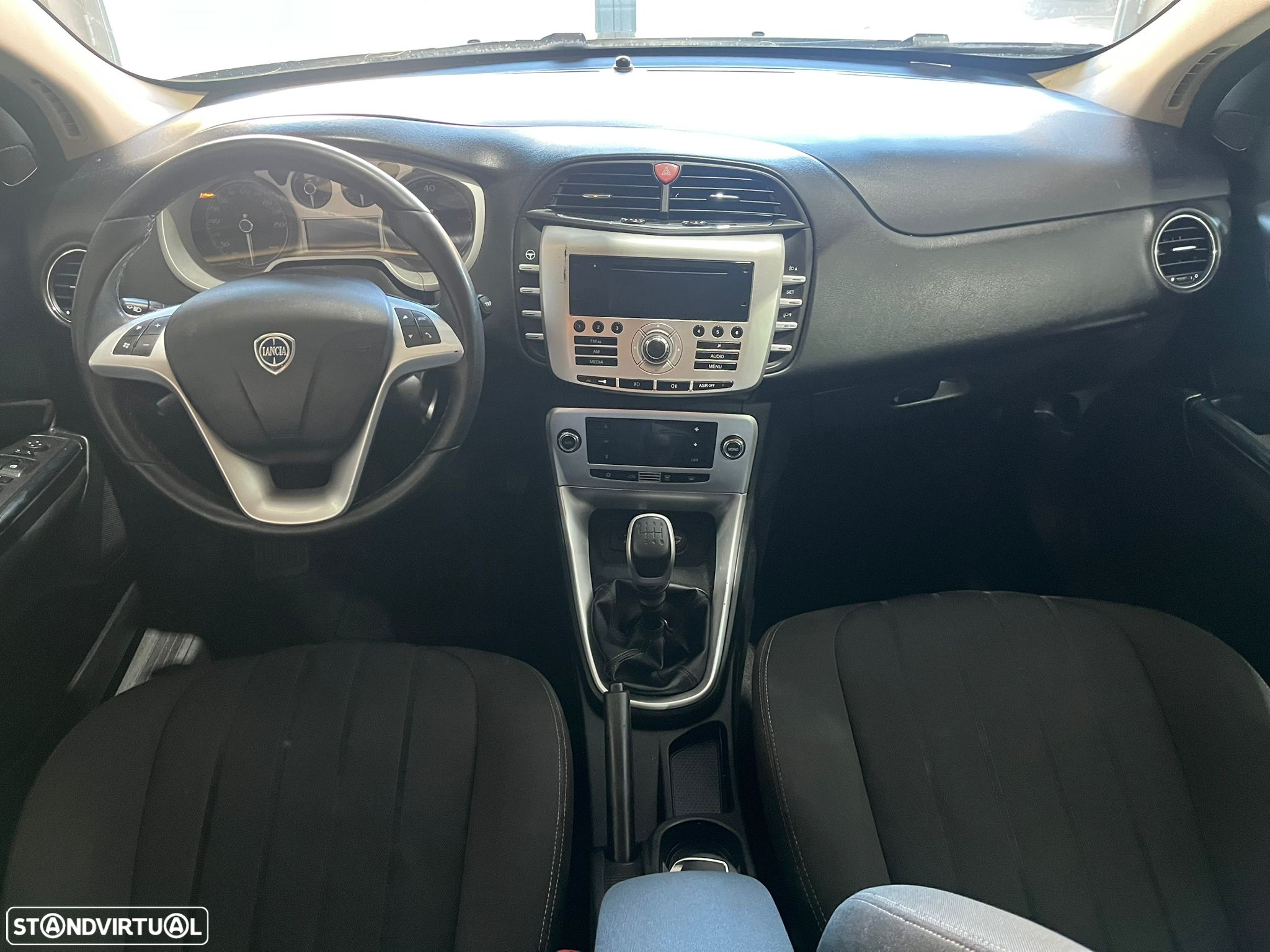 Lancia Delta 1.6 M-Jet Platino - 9