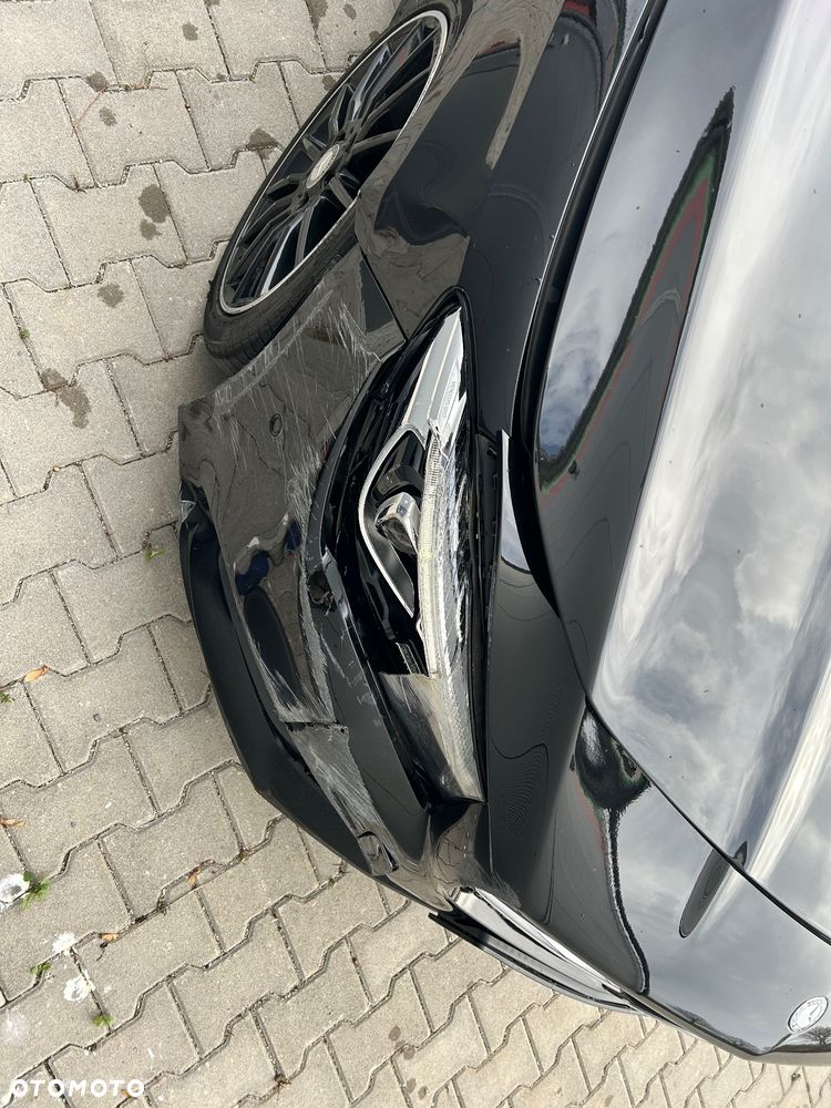 Mercedes-Benz CLA 220 4-Matic AMG Line - 11