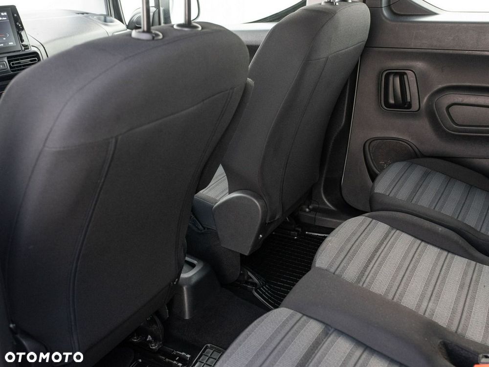Opel Combo 1.5 CDTI Enjoy S&S - 21