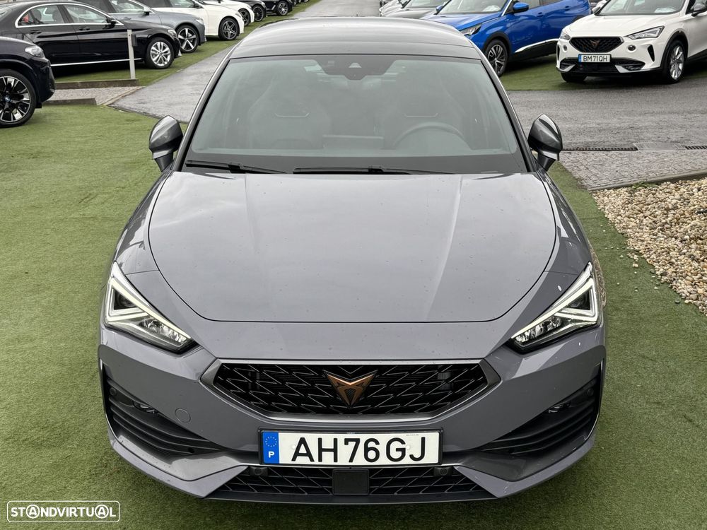 Cupra Leon 1.4 e-Hybrid VZ DSG - 9