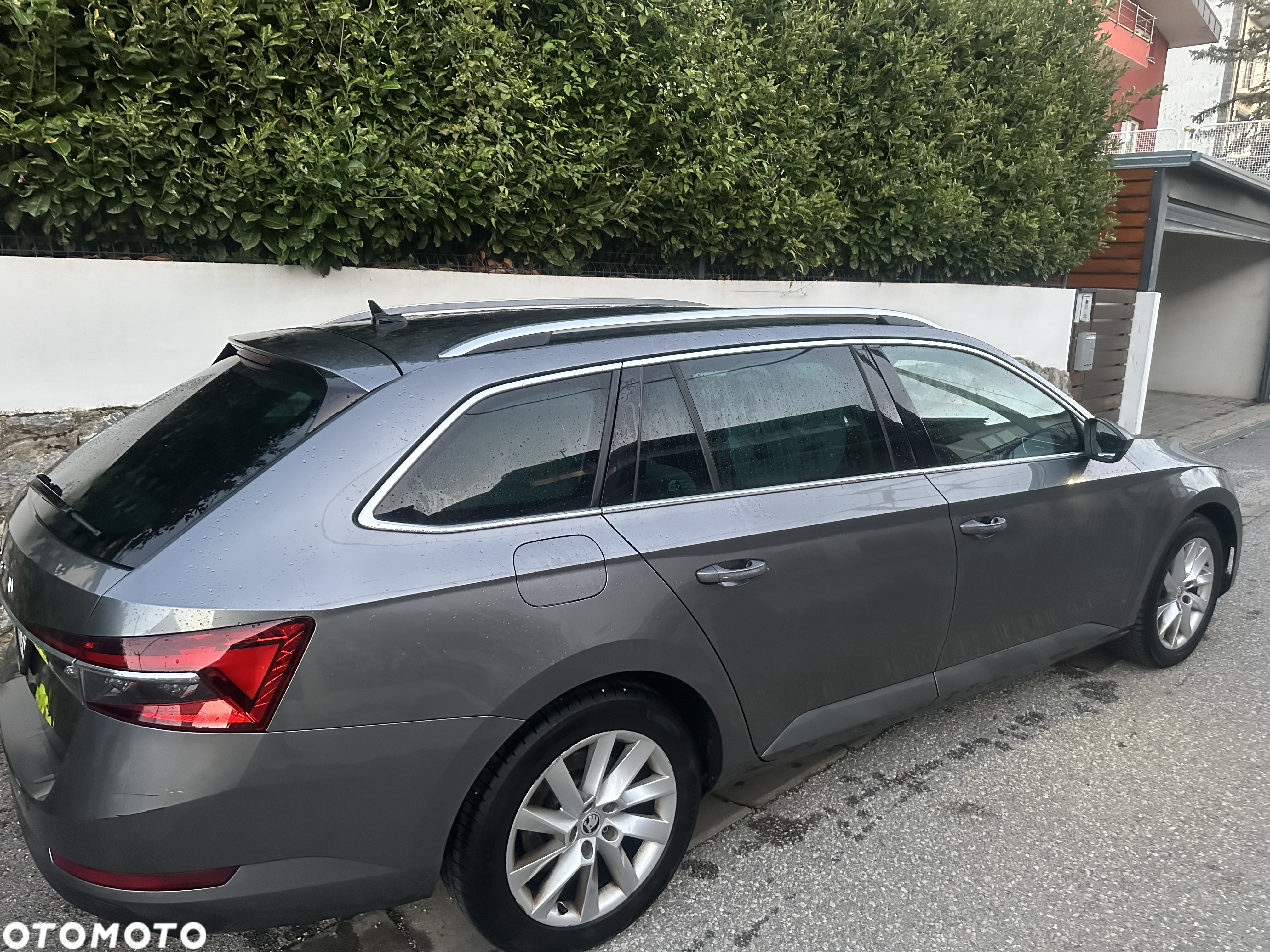 Skoda Superb 2.0 TDI SCR Style DSG - 10