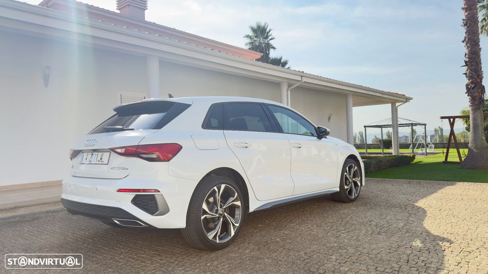 Audi A3 Sportback 40 TFSIe S line - 14