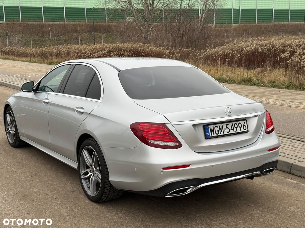 Mercedes-Benz Klasa E - 6