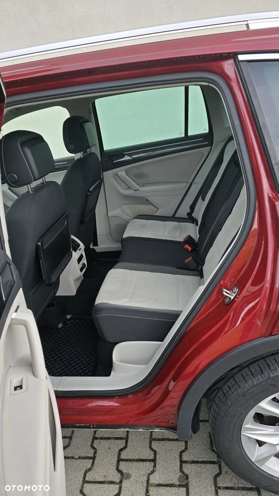 Volkswagen Tiguan 1.4 TSI Sport&Style DSG - 13