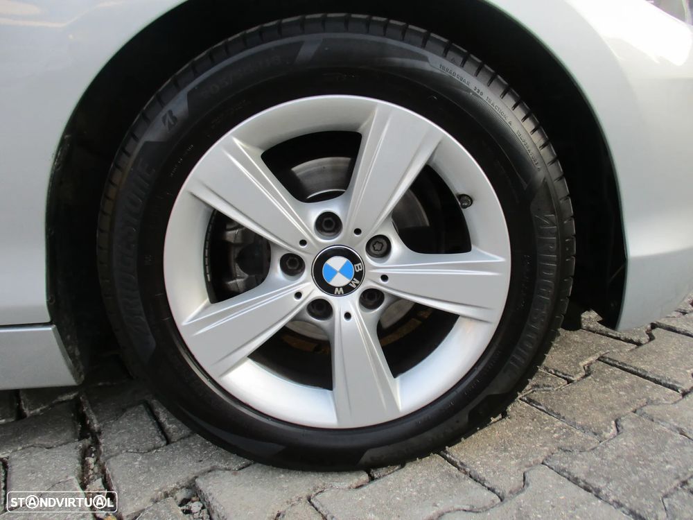 BMW 116 d EDynamics Line Sport - 24