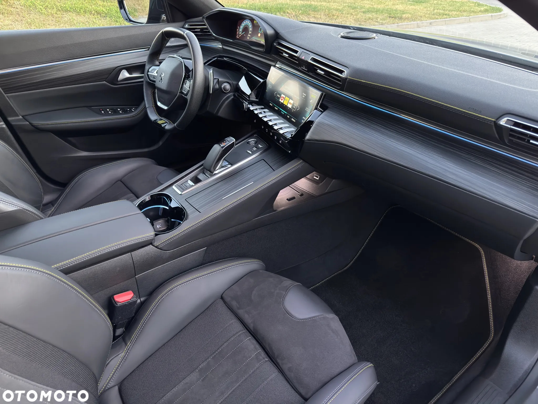 Peugeot 508 1.6 PureTech HYbrid4 PHEV Sport Engineered EAT8 - 8
