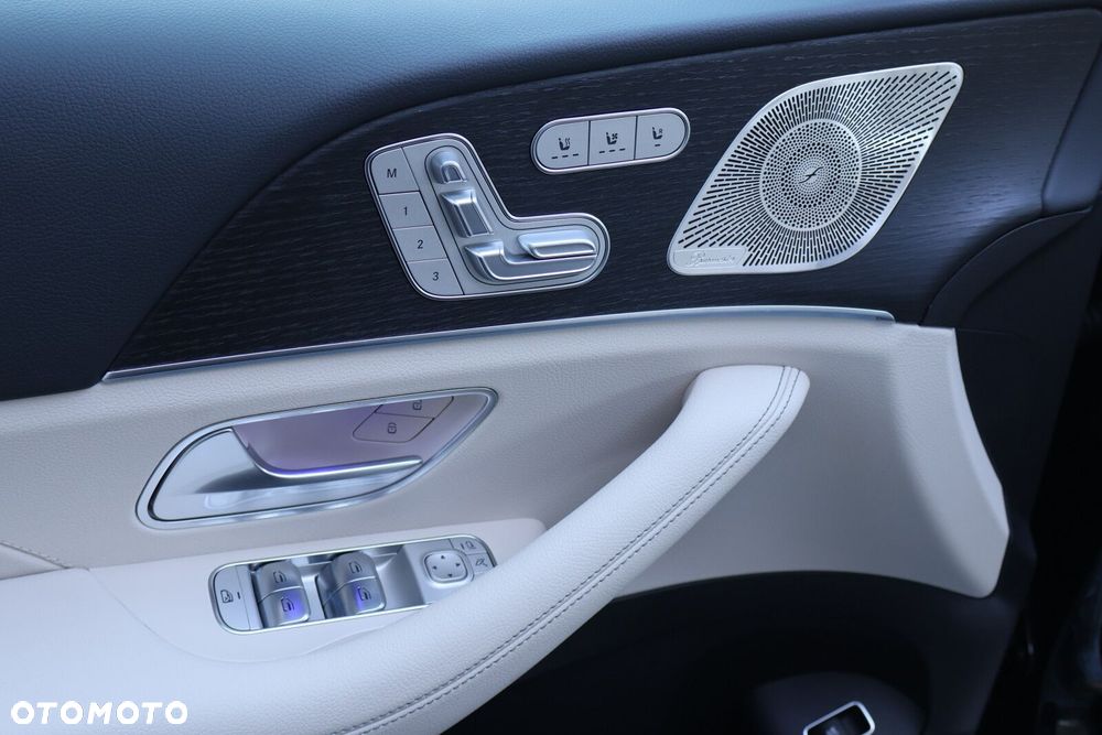 Mercedes-Benz GLE - 20