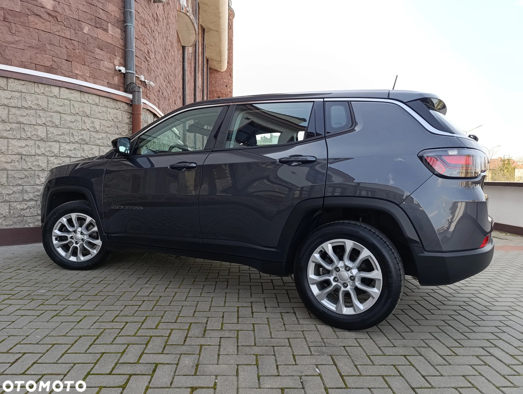 Jeep Compass 1.3 TMair Longitude FWD S&S - 5