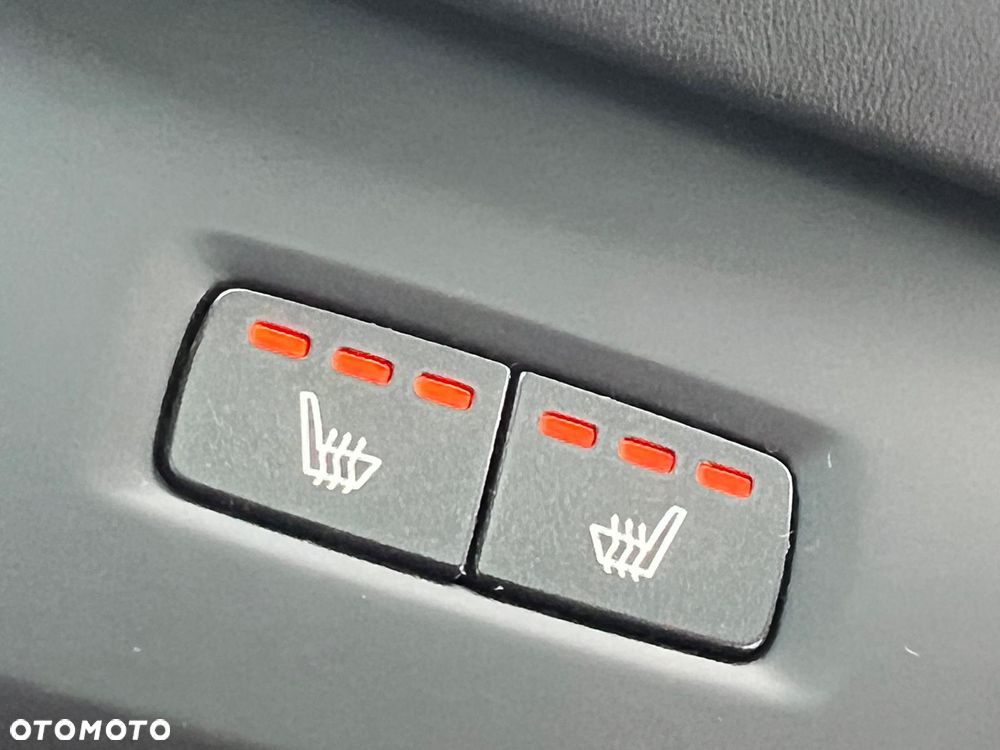 Volvo V90 D5 AWD Geartronic R Design - 12
