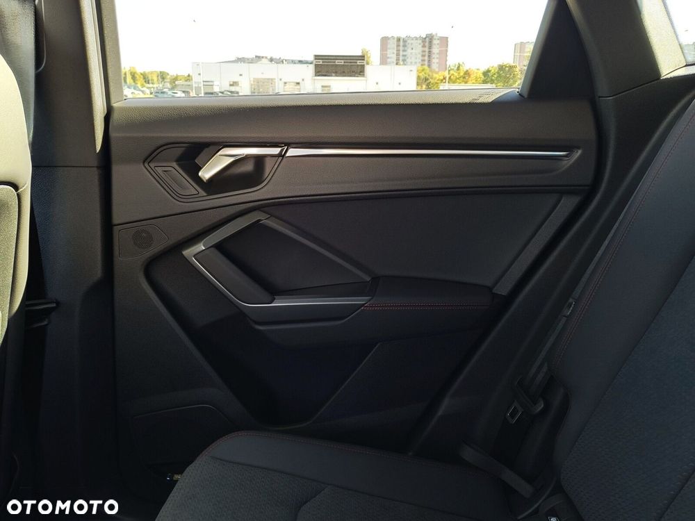 Audi Q3 Sportback - 39