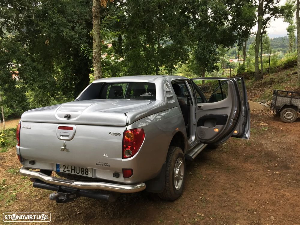 Mitsubishi L200 2.5 DI-D CD Invite+ AC/ABS 4WD - 7